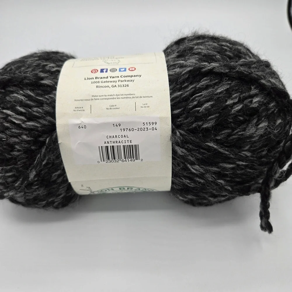 Lion Brand Wool Ease Thick & Quick Charcoal Anthracite Weight 6 Wool Blend Yarn‎